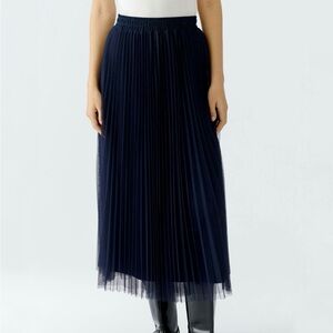 Banana‎ Republic Navy Pleated Tulle A-Line Skirt Size 2